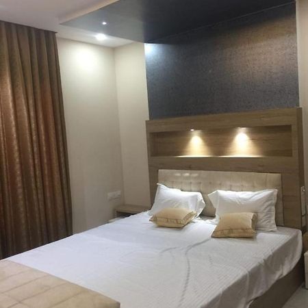 Rose Garden Apartamento Dhaka Exterior foto